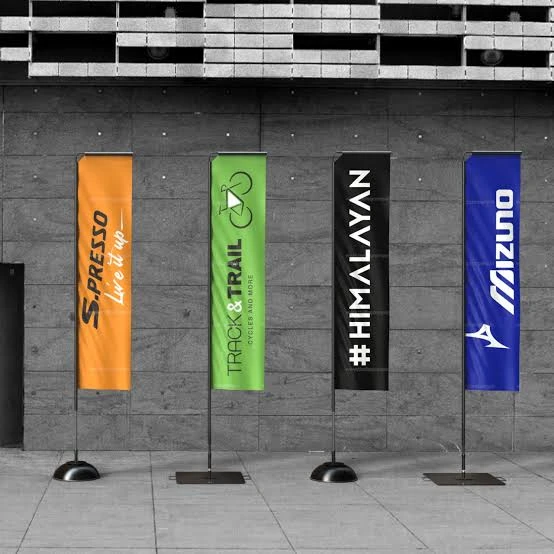 L Shape Flags, image 4 of 6